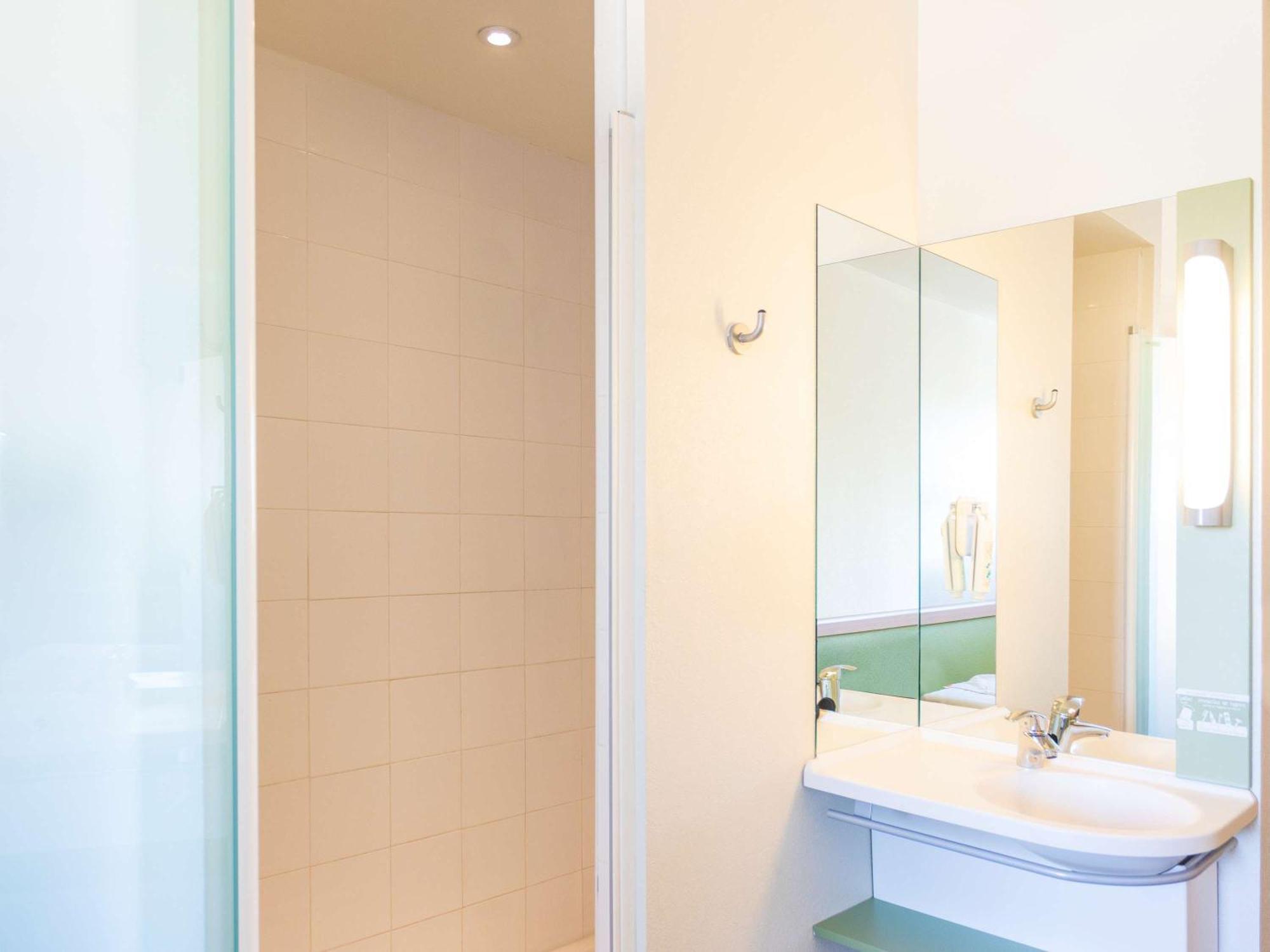 Ibis Budget Madrid Vallecas Ngoại thất bức ảnh